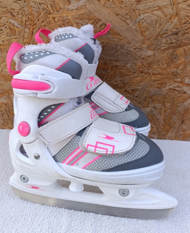 Lyžařská přilba UVEX - velikost 51-55