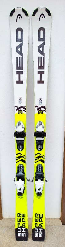 Lyžařská přilba UVEX - velikost 51-55