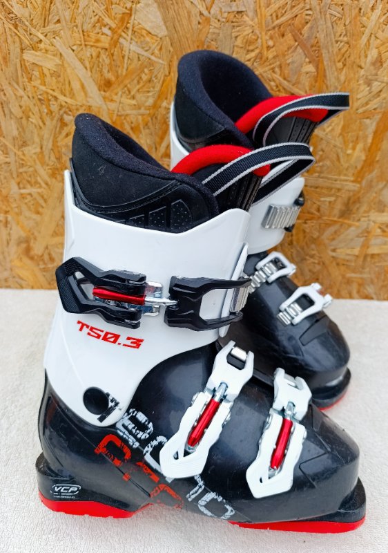 Lyžařská přilba UVEX - velikost 51-55