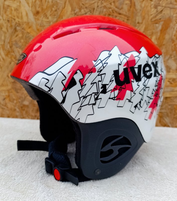 Lyžařská přilba UVEX - velikost 51-55