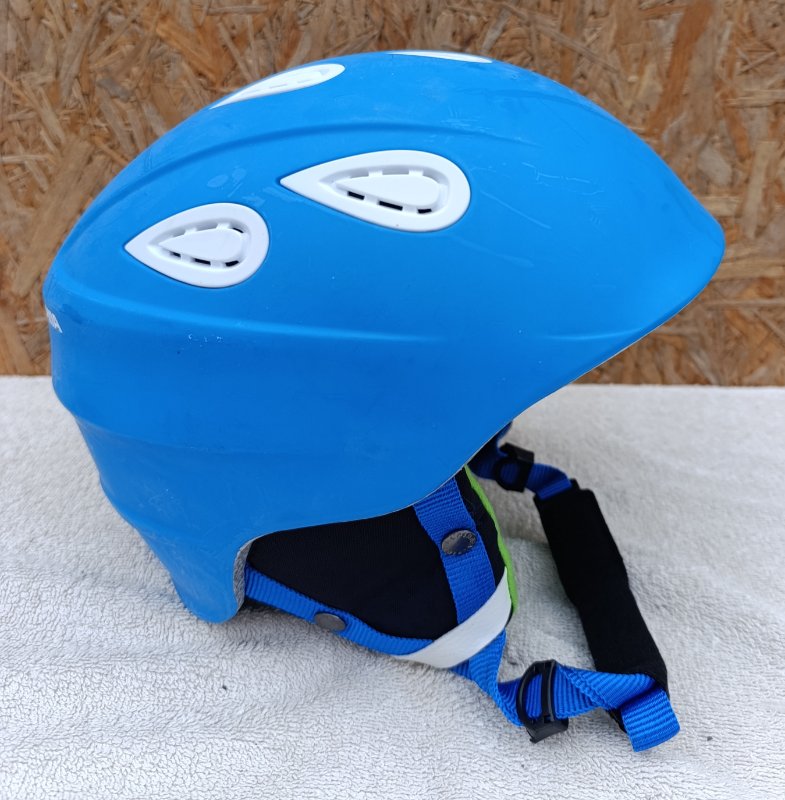 Lyžařská přilba UVEX - velikost 51-55