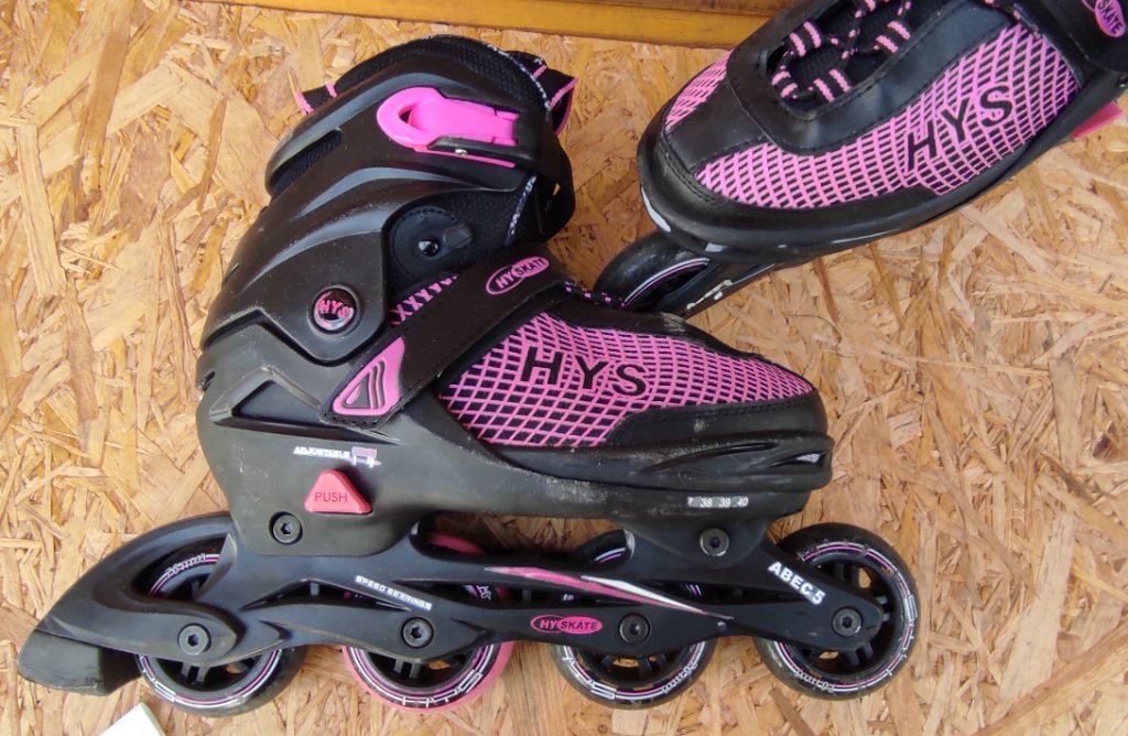 Kolečkové brusle Rollerblade - vel. 42 