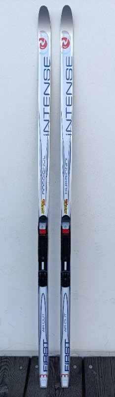 Freestyle lyže Head - 127 cm