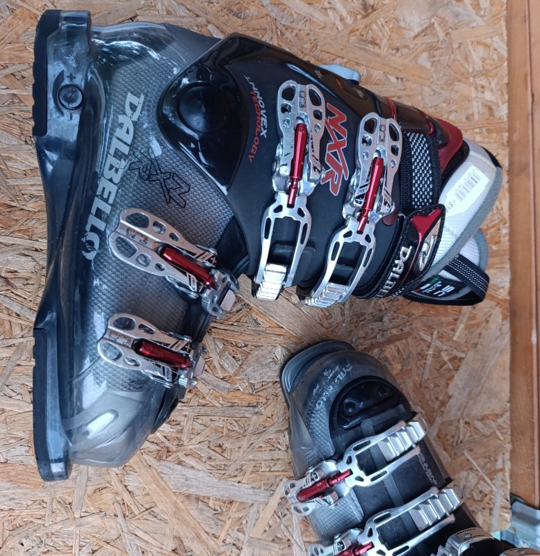 Boty na snowboard Escape 