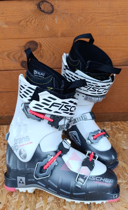 Boty na snowboard Escape 
