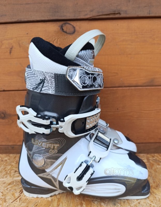 Boty na snowboard Escape 