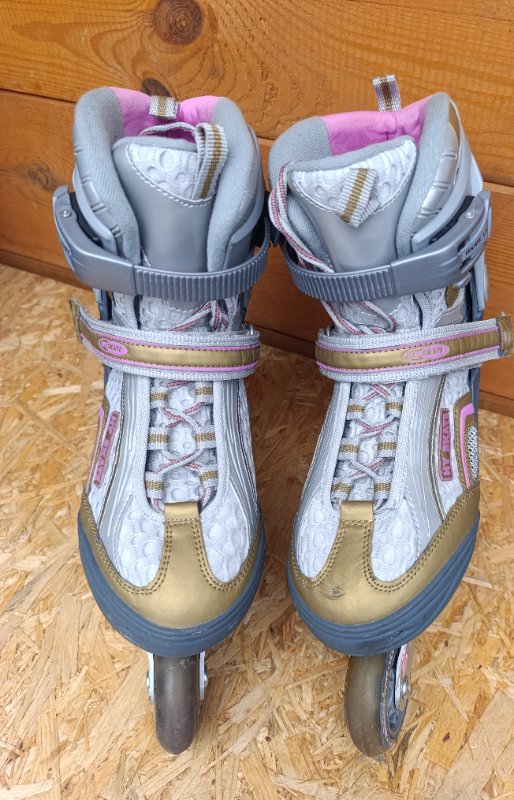 Kolečkové brusle Hy skate
