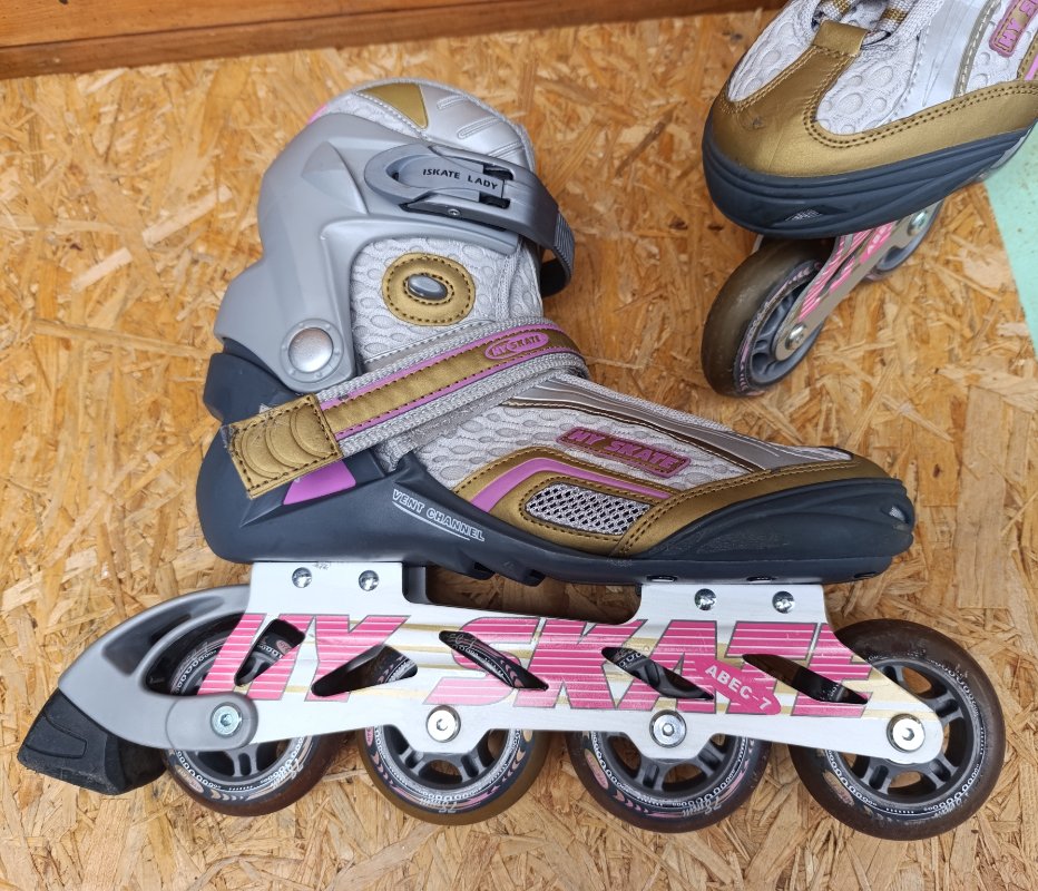 Kolečkové brusle Hy skate