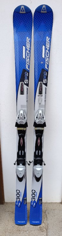 Přilba na lyže Cébé 