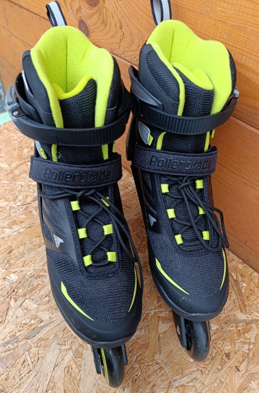 Kolečkové brusle Rollerblade - vel. 42 