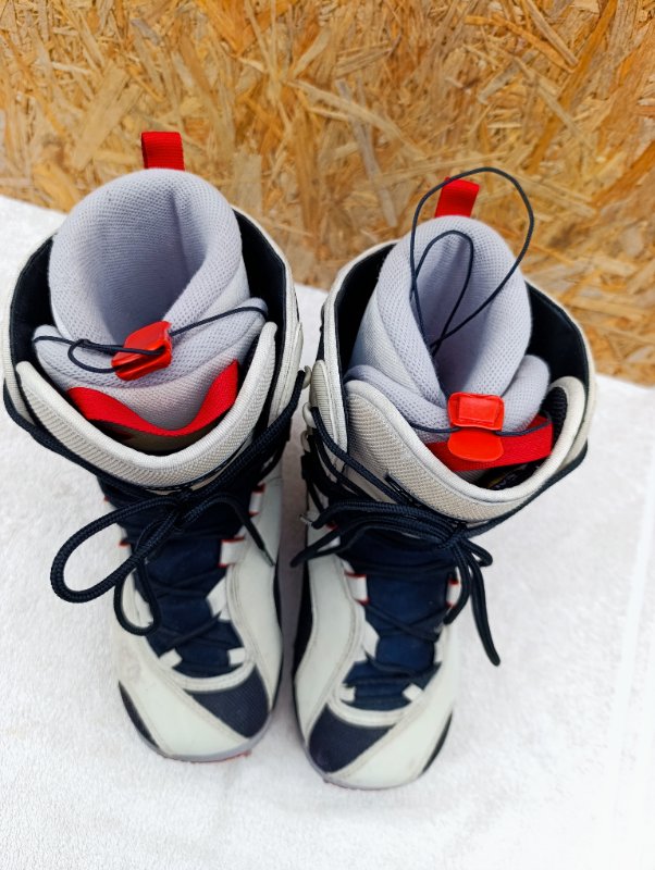 Boty na Snowboard Salomon - velikost 39