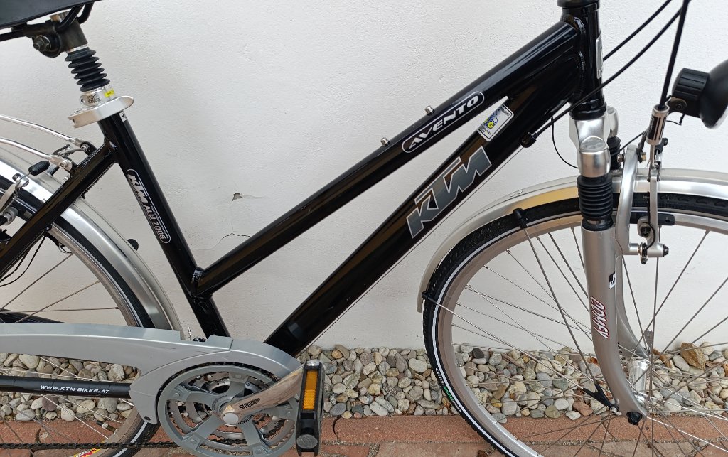 Dámské kolo KTM - ALU rám 20