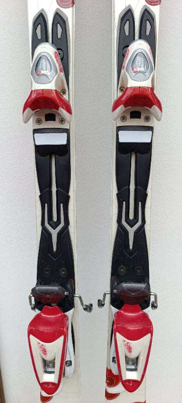 Lyže ATOMIC Redster - 130 cm